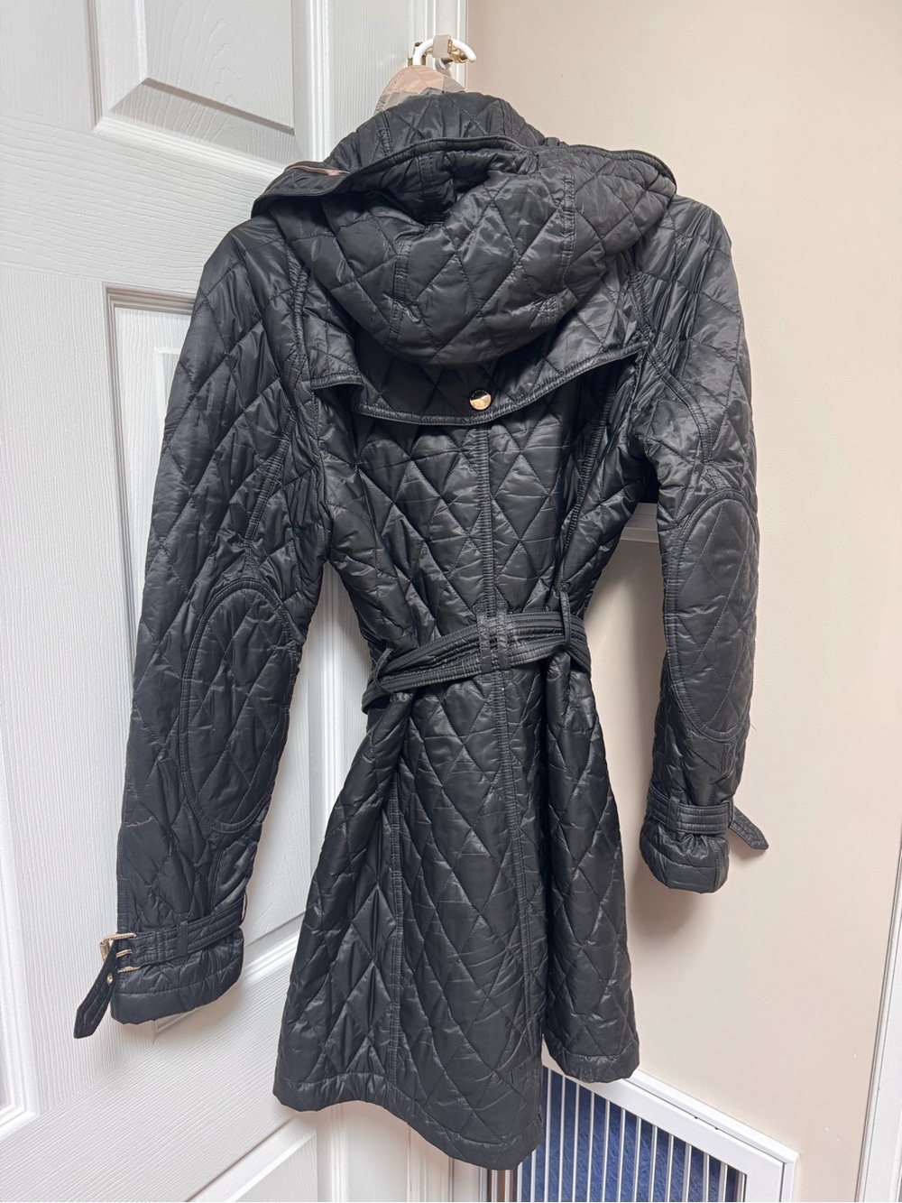 Burberry Quilted Trench Coat - Picture 9 of 10